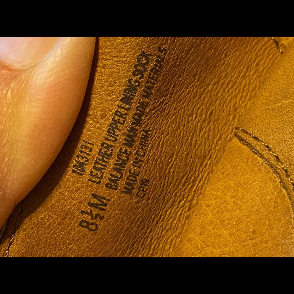 SOFFT Leather Slip On Open Toed‎ Pumps 3.5” heel